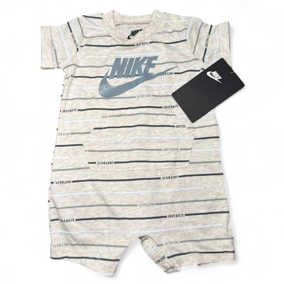 Nike Other - Nike grey and white baby romper size 3 months